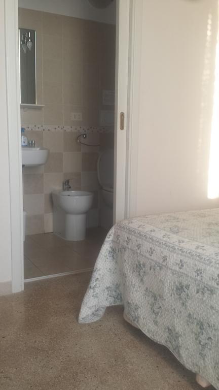 B&B Mareen Санта Мария ал Баньо Стая снимка